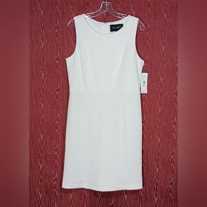 PEACH VELVET Elegant White Sleeveless Zip Collarless Dress Sz 10